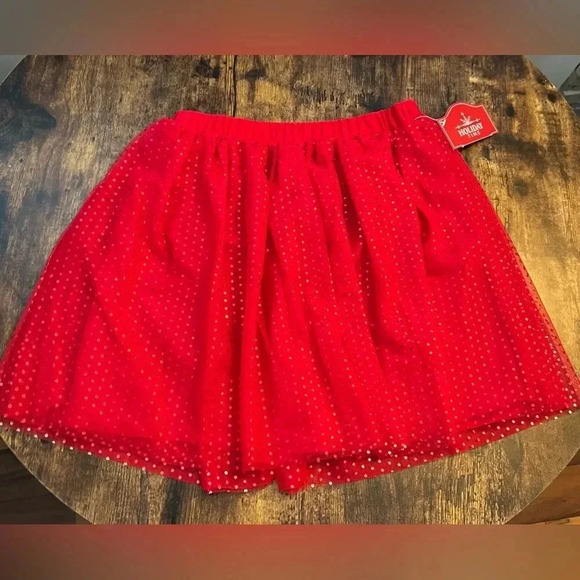 SET: Holiday Time | little girls holiday print tee + mesh skirt. Size: L (10-12) - Picture 10 of 15